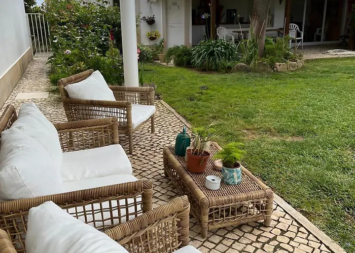 Casa Do Marmeleiro كاسكايس
