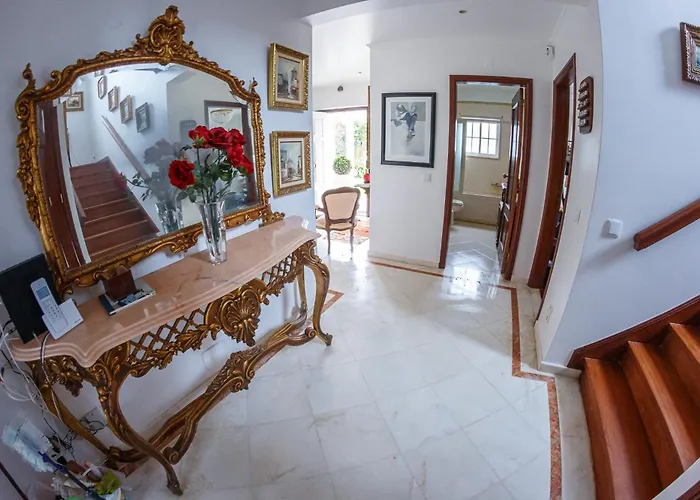 Casa Do Marmeleiro كاسكايس