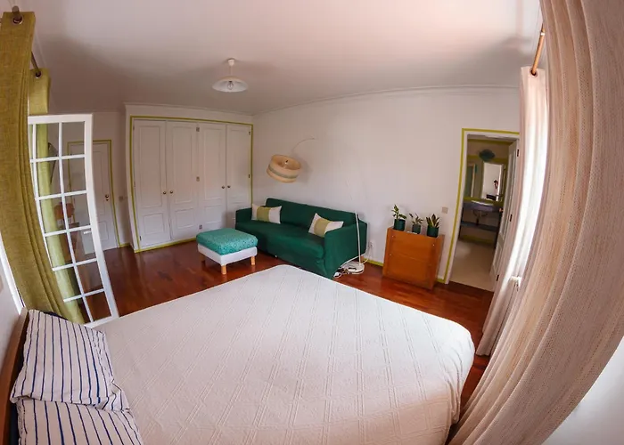 Casa Do Marmeleiro كاسكايس
